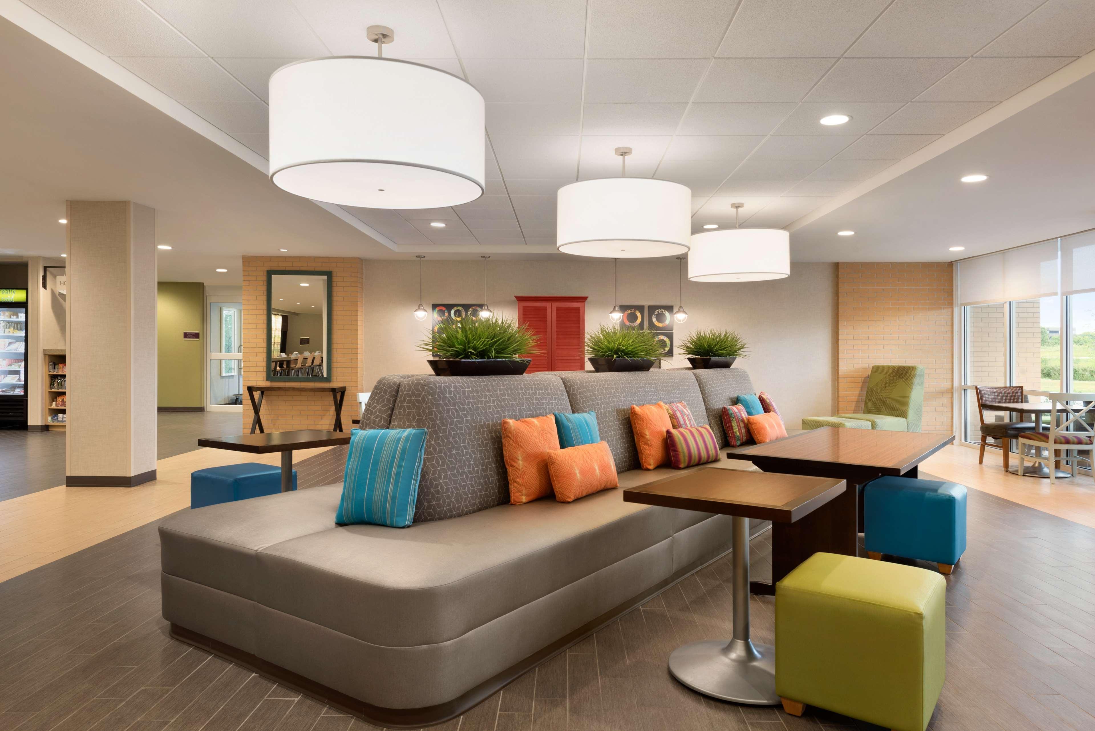 Home2 Suites By Hilton Milwaukee Brookfield Уокешо Экстерьер фото