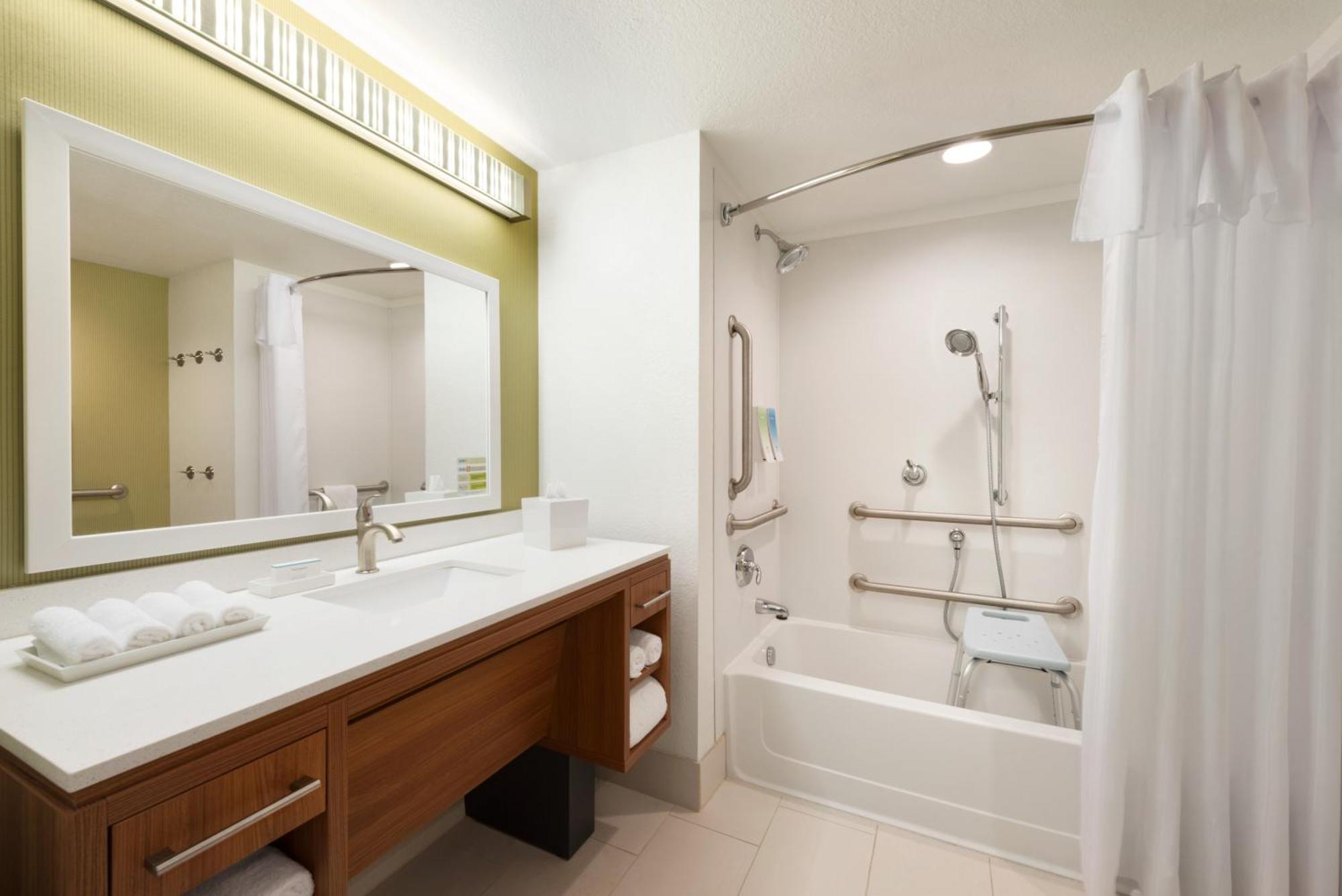 Home2 Suites By Hilton Milwaukee Brookfield Уокешо Экстерьер фото